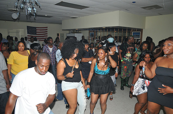 Swame & Goldstar