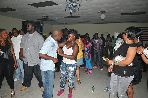 Swame & Goldstar