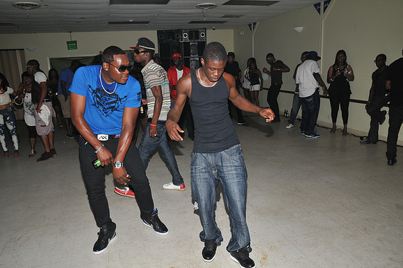 Swame & Goldstar