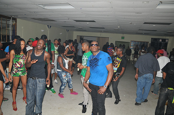 Swame & Goldstar