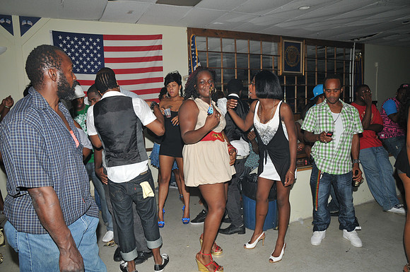 Swame & Goldstar