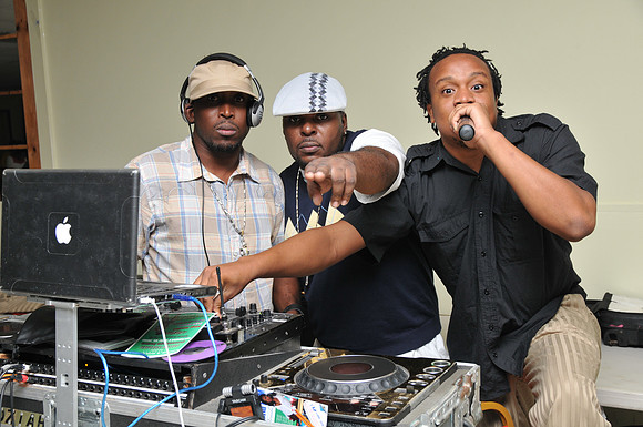 Swame & Goldstar