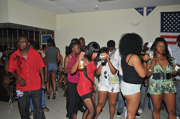 Swame & Goldstar